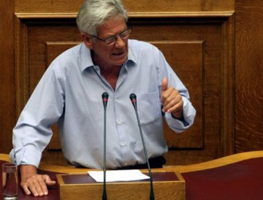 Μ. Μπαλαούρας: «Το «Άγιο Φως» είναι κατάλοιπο της παγανιστικής περιόδου»